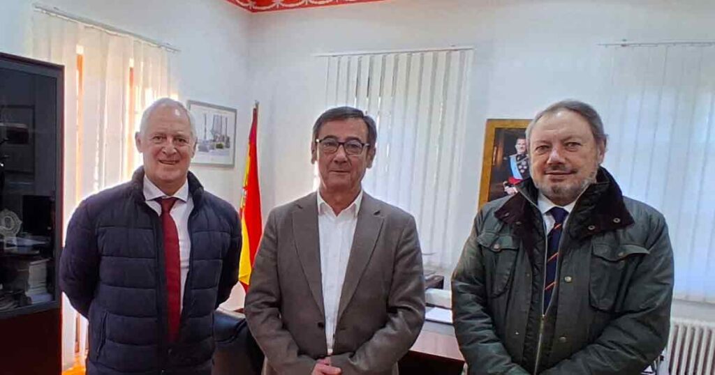 Entrevista con  Francisco Javier Viar Fernández alcalde de Santa Maria de Cayon