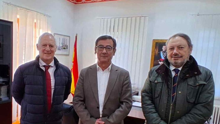 Entrevista con  Francisco Javier Viar Fernández alcalde de Santa Maria de Cayon